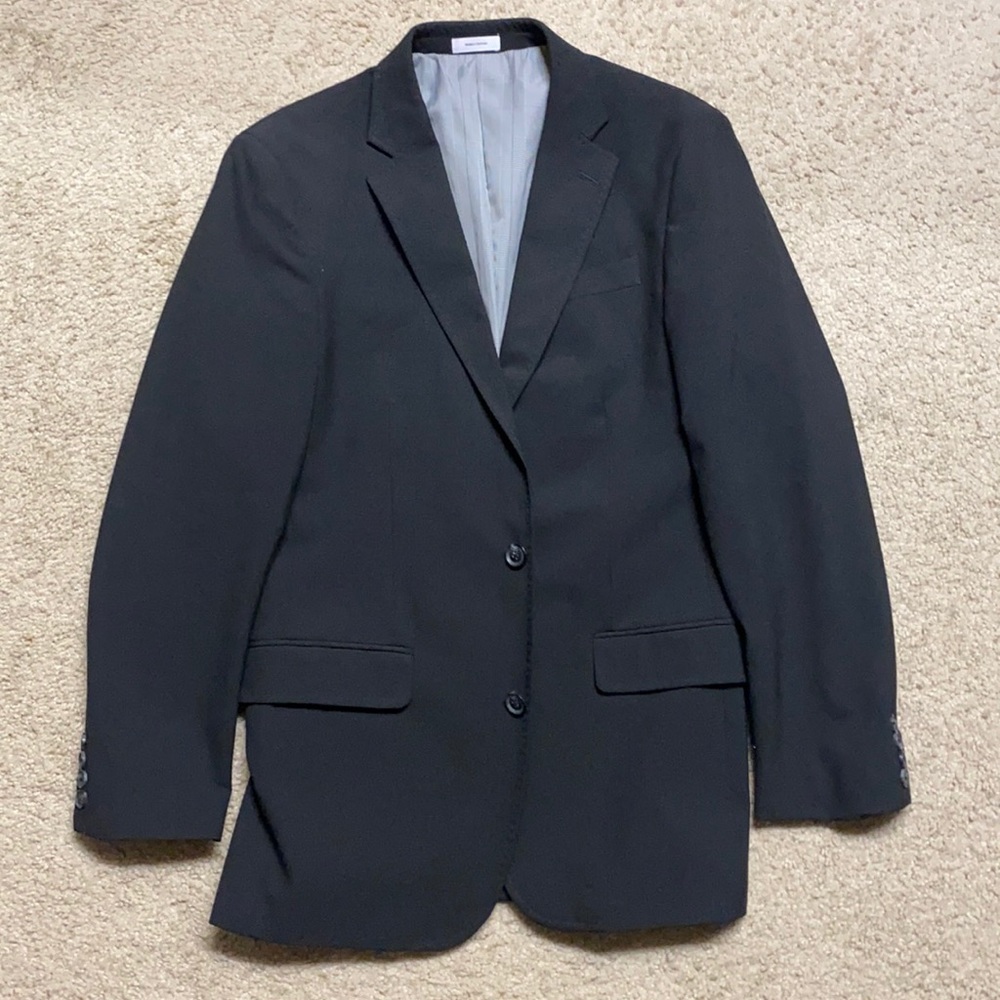 Black Slim Fit Blazer w/ collar detailing